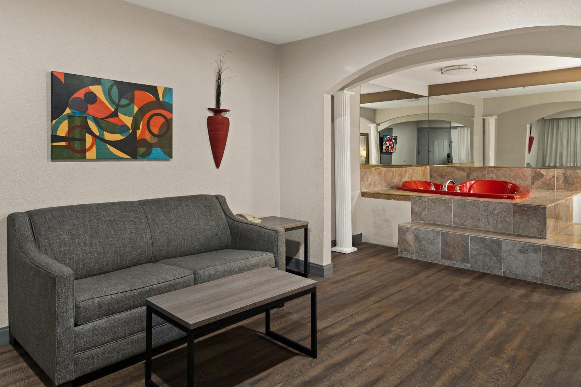 Red Roof Inn & Suites Irving - Dfw Airport South Eksteriør bilde
