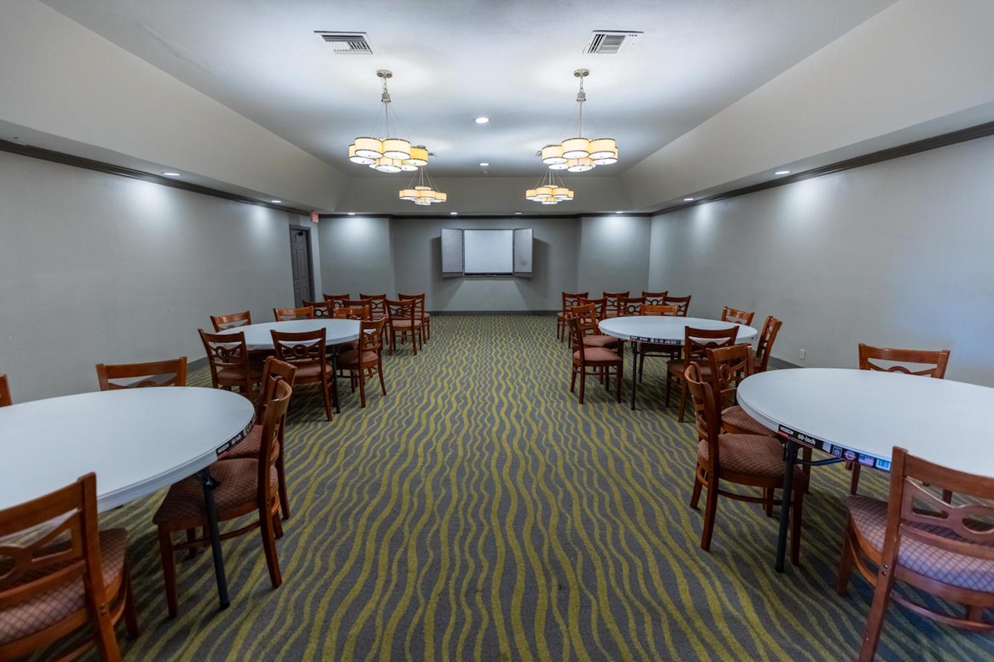 Red Roof Inn & Suites Irving - Dfw Airport South Eksteriør bilde